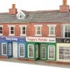 PO272 Metcalfe OO/H0 Red Brick Low Relief Shop Fronts Kits