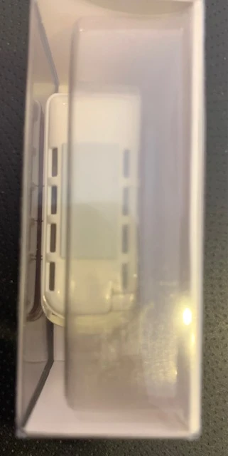 Wiking 079720 VW T1 Samba Bus Pearly White/Light Pink – H0/00 Gauge 1 Wiking 079720 VW T1 Samba Bus Pearly White/Light Pink – H0/00 Gauge