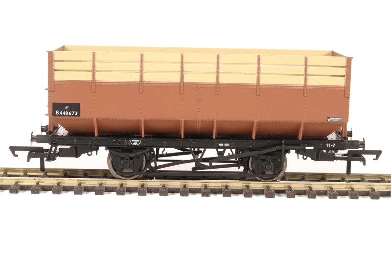 Hornby R6733A 20T Coke Hopper, British Railways – Era 4/5 1 Hornby R6733A 20T Coke Hopper, British Railways – Era 4/5