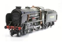 DAPOL C035 Schools Class Locomotive – OO