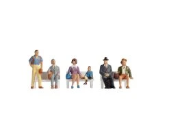 Noch 15240 Passengers (6) Figure Set