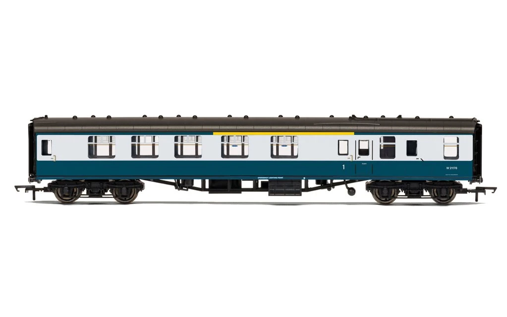 Hornby R40023 BR, Mk1 Brake Composite Corridor, W 21178 1 Hornby R40023 BR, Mk1 Brake Composite Corridor, W 21178