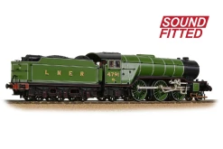 BACHMANN 35-200SF LNER V2 4791 LNER Lined Green (Original) DCC -Preiser Shop a5ff28e74e6de146ee5eb7b10c970e5f