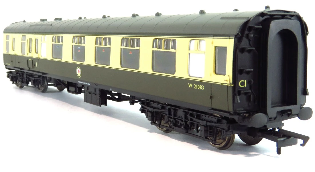 Hornby R40021 BR MK1 Brake Composite Corridor ‘W21083’ 1 Hornby R40021 BR MK1 Brake Composite Corridor ‘W21083’