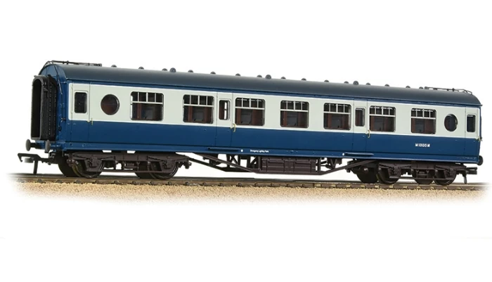 BACHMANN 39-452A LMS 57ft ‘Porthole’ Second Corridor BR Blue & Grey 1 BACHMANN 39-452A LMS 57ft ‘Porthole’ Second Corridor BR Blue & Grey