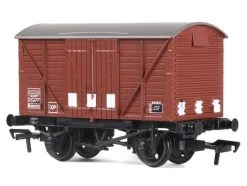 BACHMANN 37-905 BR 12T Shock Van BR Bauxite (Late)